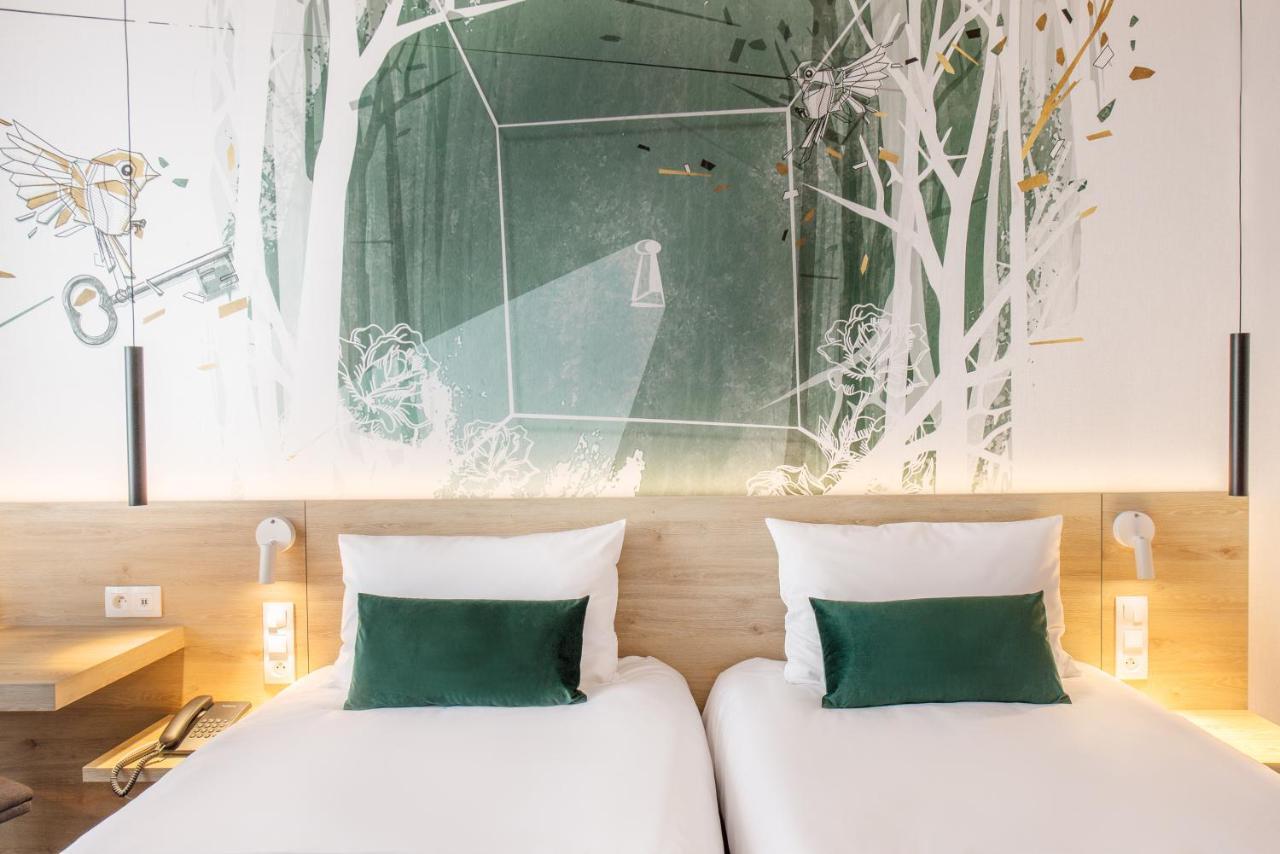 Готель Ibis Styles East