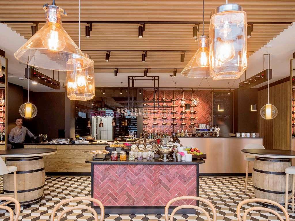 Ibis Styles East