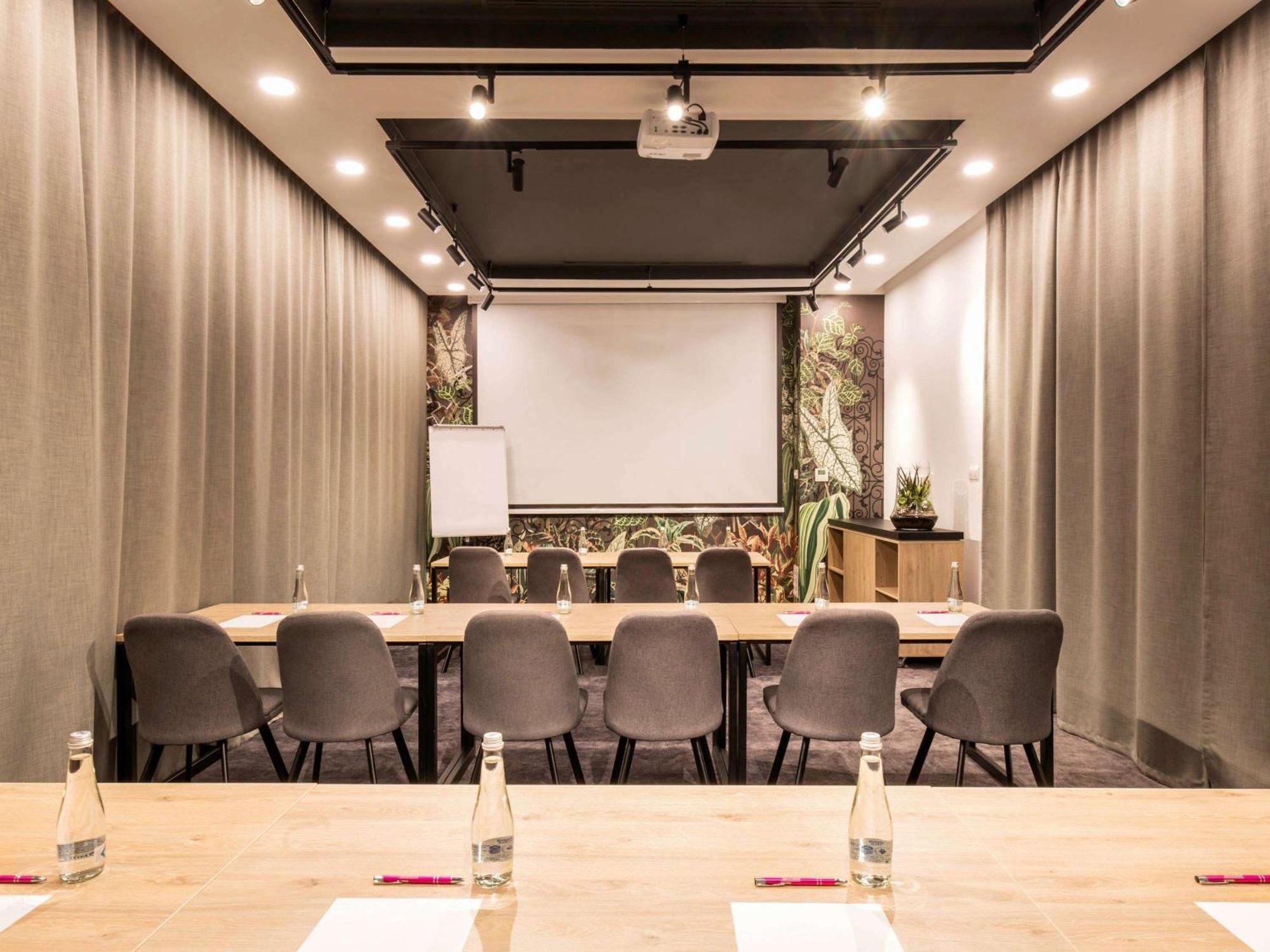 Hotel Ibis Styles East